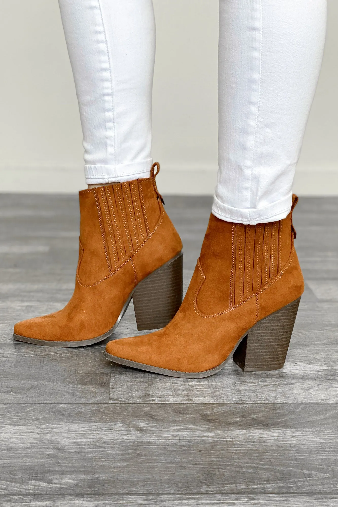 A little Country Booties: Cognac