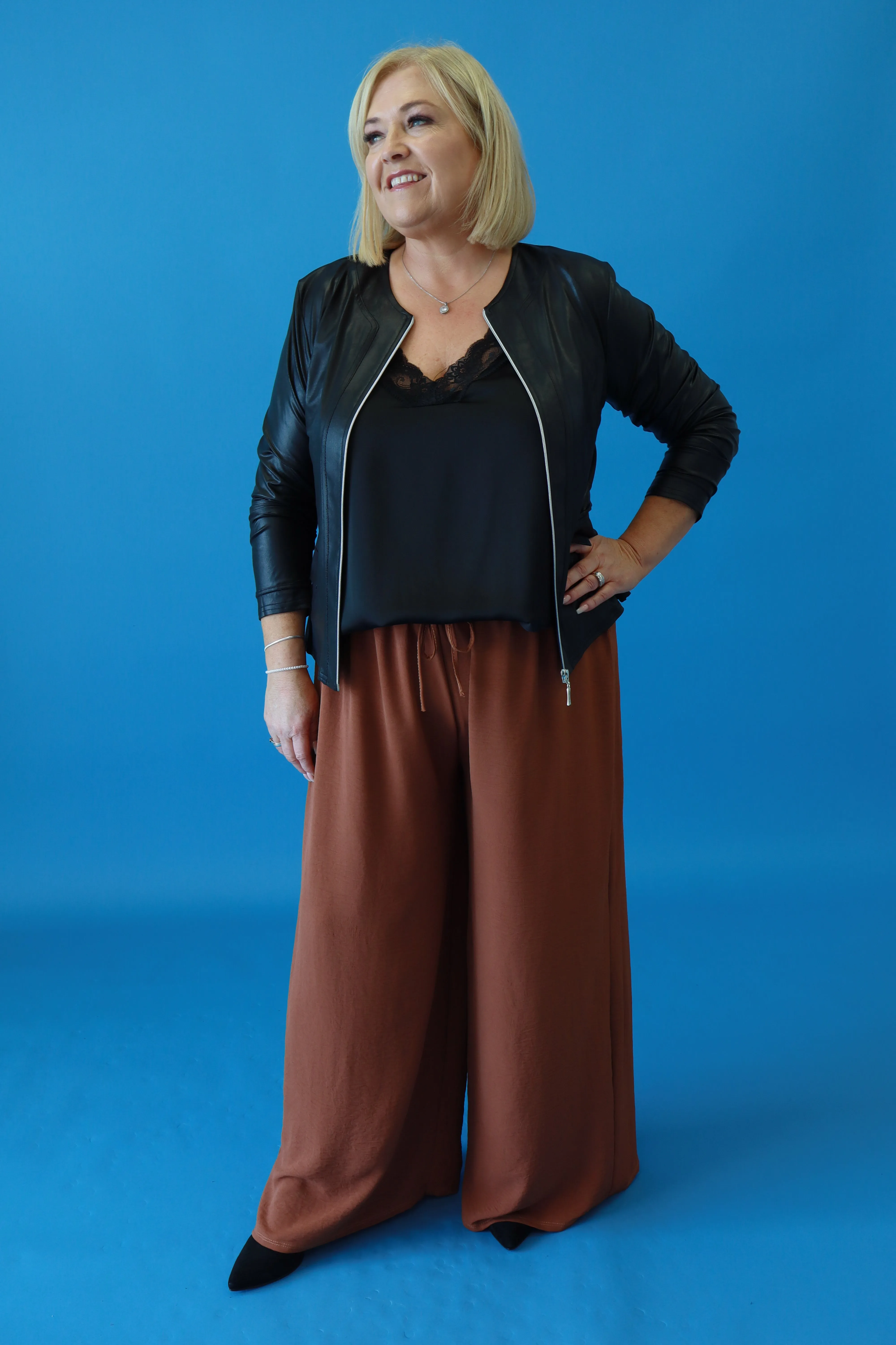 Bella Wide Leg Trousers in Rust