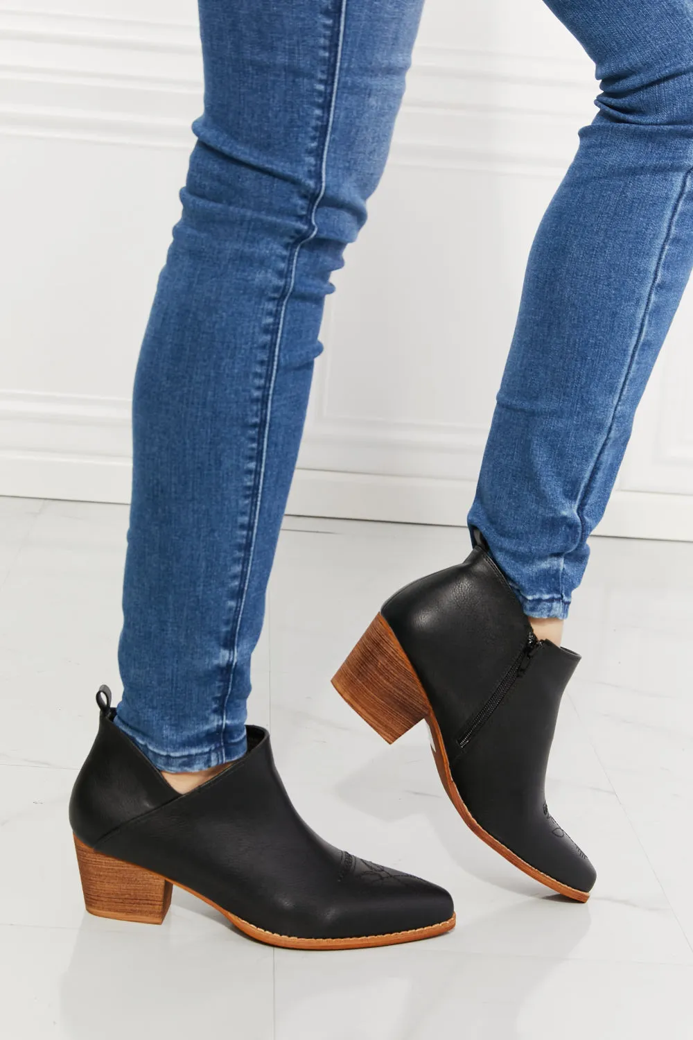 Black Booties with short heel Cowboy Bootie in Black