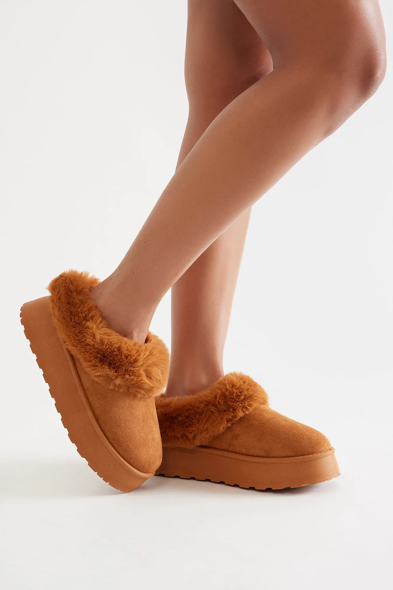 Blizzard Fur Trim Booties - Camel