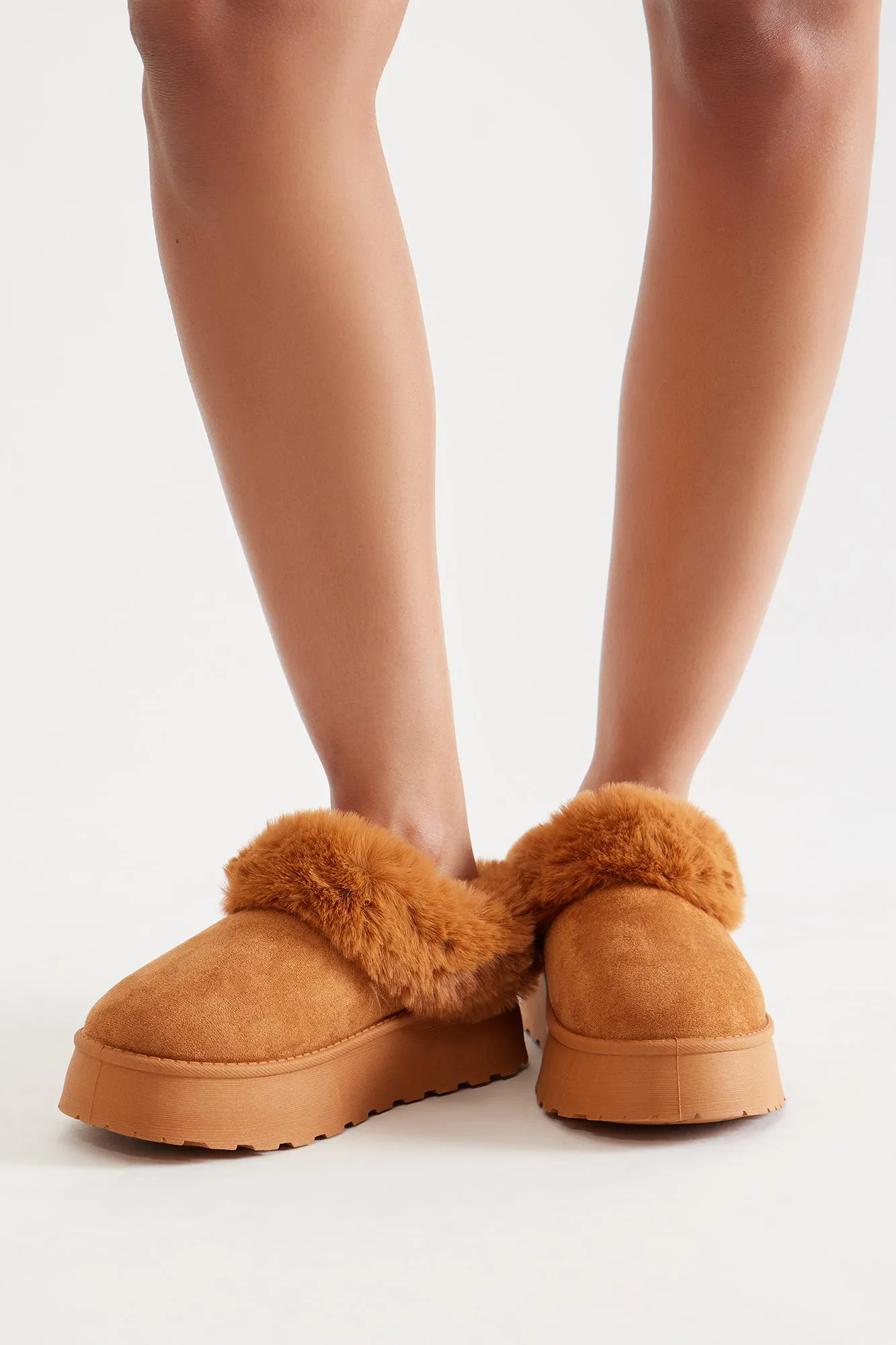 Blizzard Fur Trim Booties - Camel