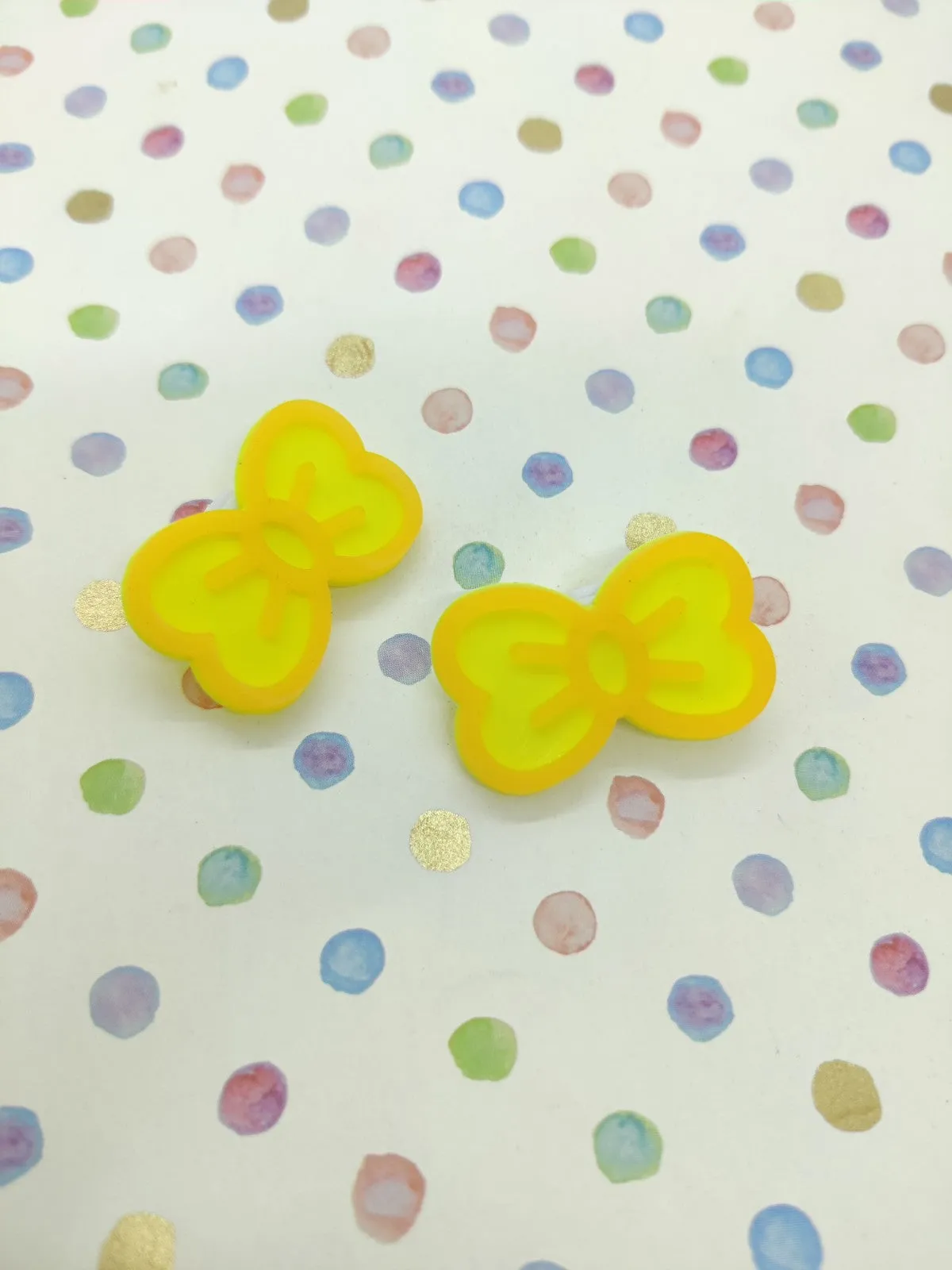 BOW SHOE CHARMS - YELLOW