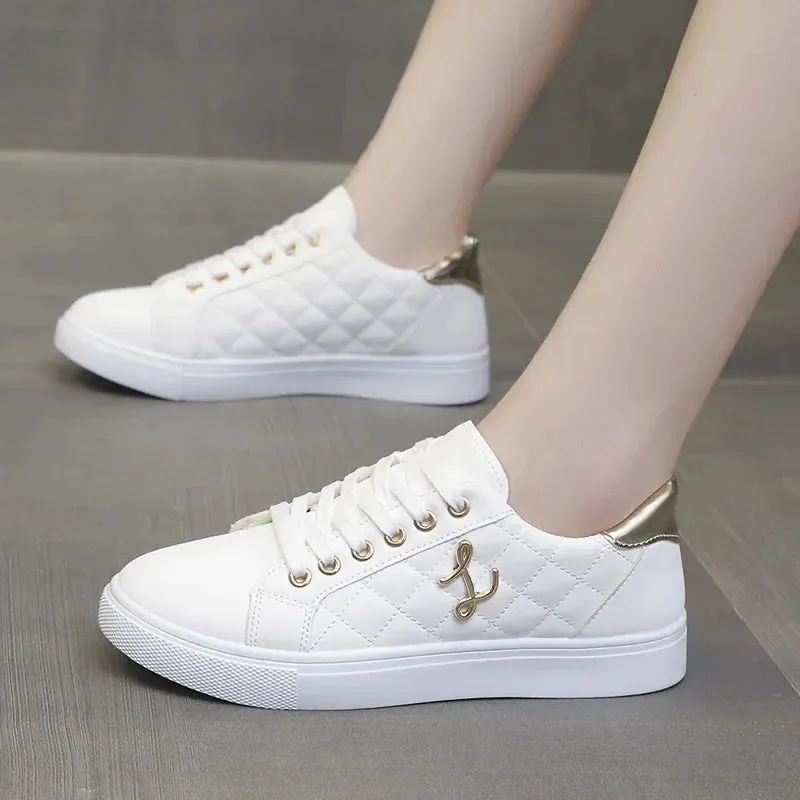 Fashion Breathable Flat Shoes Woman Soft Sole Walking Vulcanized Casual Sneaker