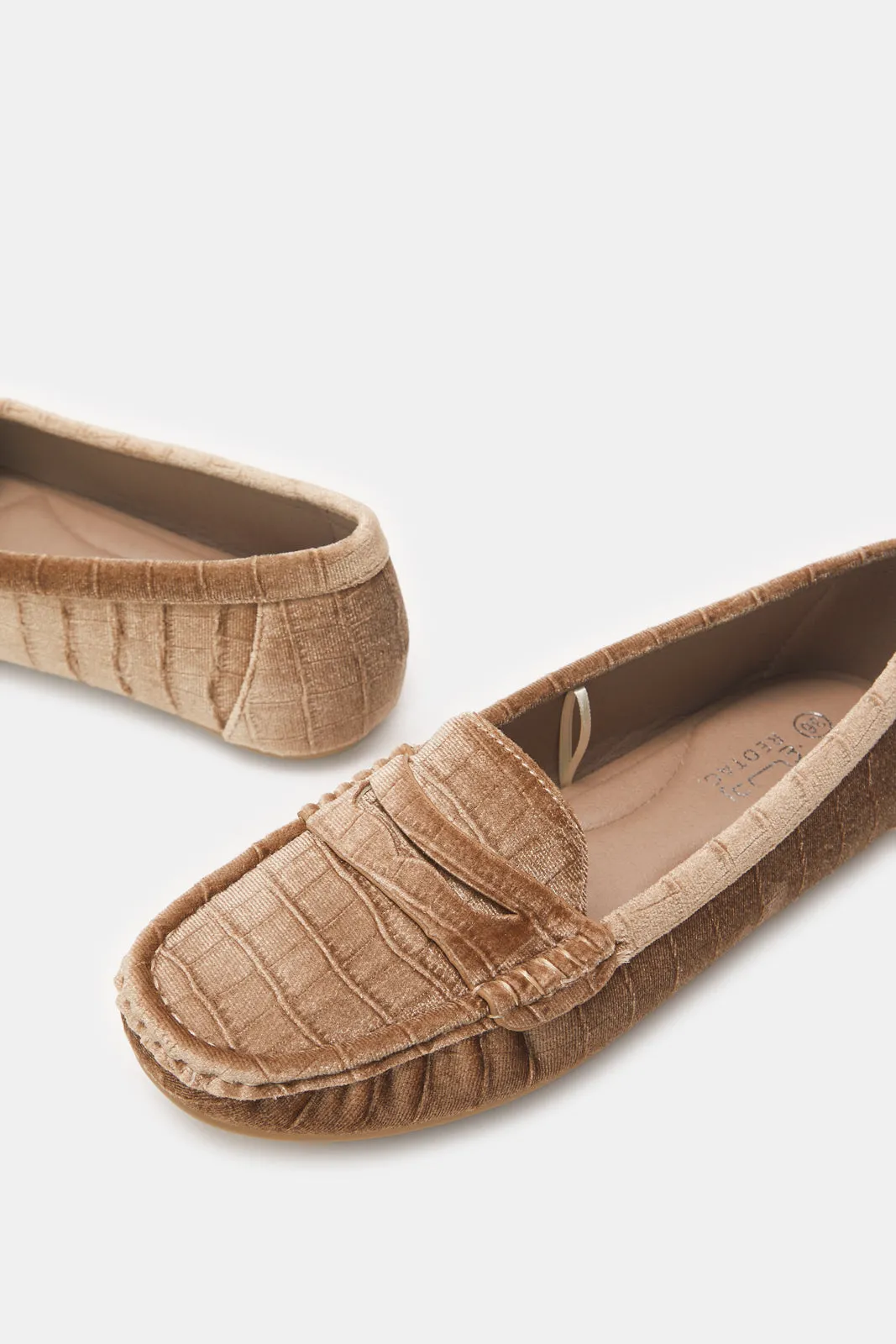 Women Brown Croc Effect Moccasin