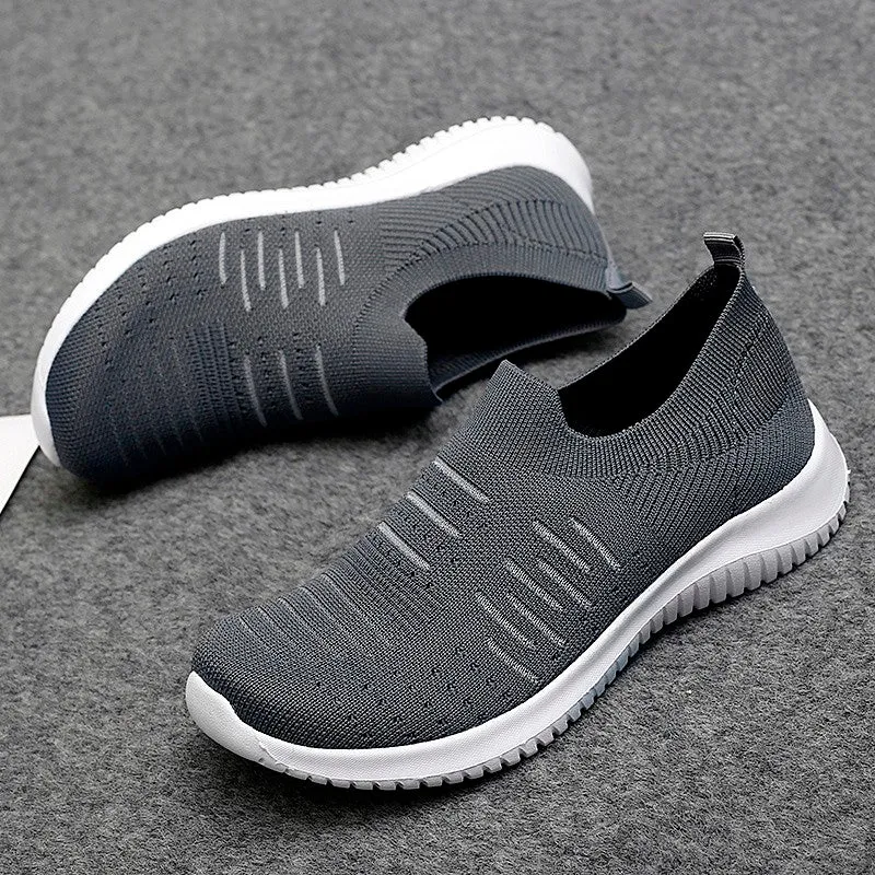 Women's spring and autumn breathable soft casual sneakers 2023